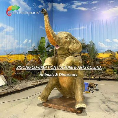 satın al Gerçekçi Animatronik Afrika Fili Heykeli Safari Ortamında Su Püskürtüyor online manufacture